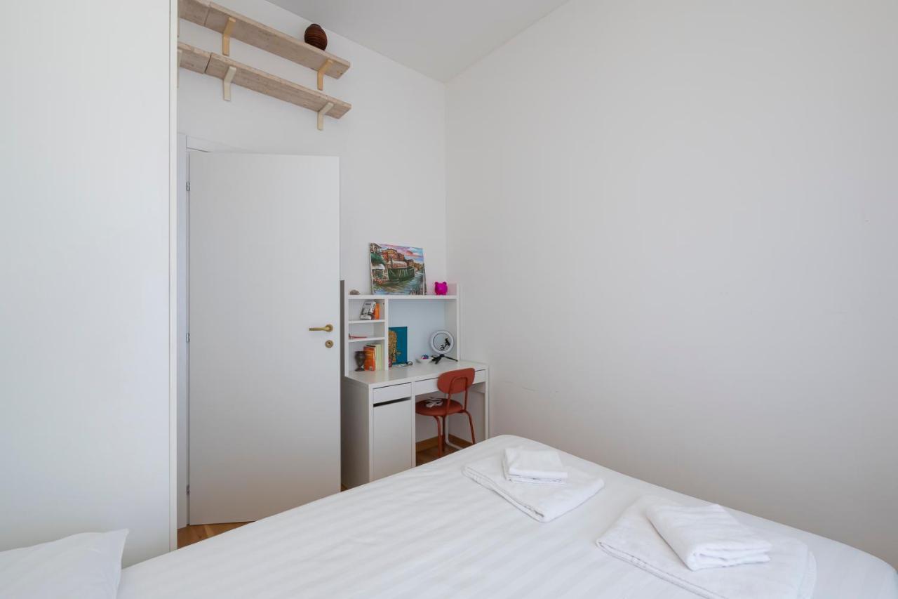 Luxury Flat Between Navigli And Duomo - Sambuco Milán Exterior foto