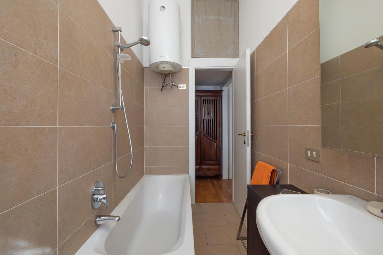 Luxury Flat Between Navigli And Duomo - Sambuco Milán Exterior foto