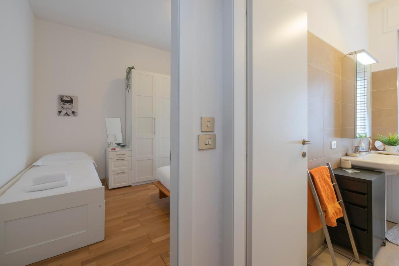 Luxury Flat Between Navigli And Duomo - Sambuco Milán Exterior foto