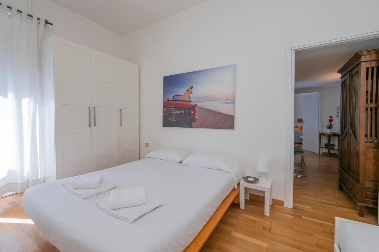 Luxury Flat Between Navigli And Duomo - Sambuco Milán Exterior foto